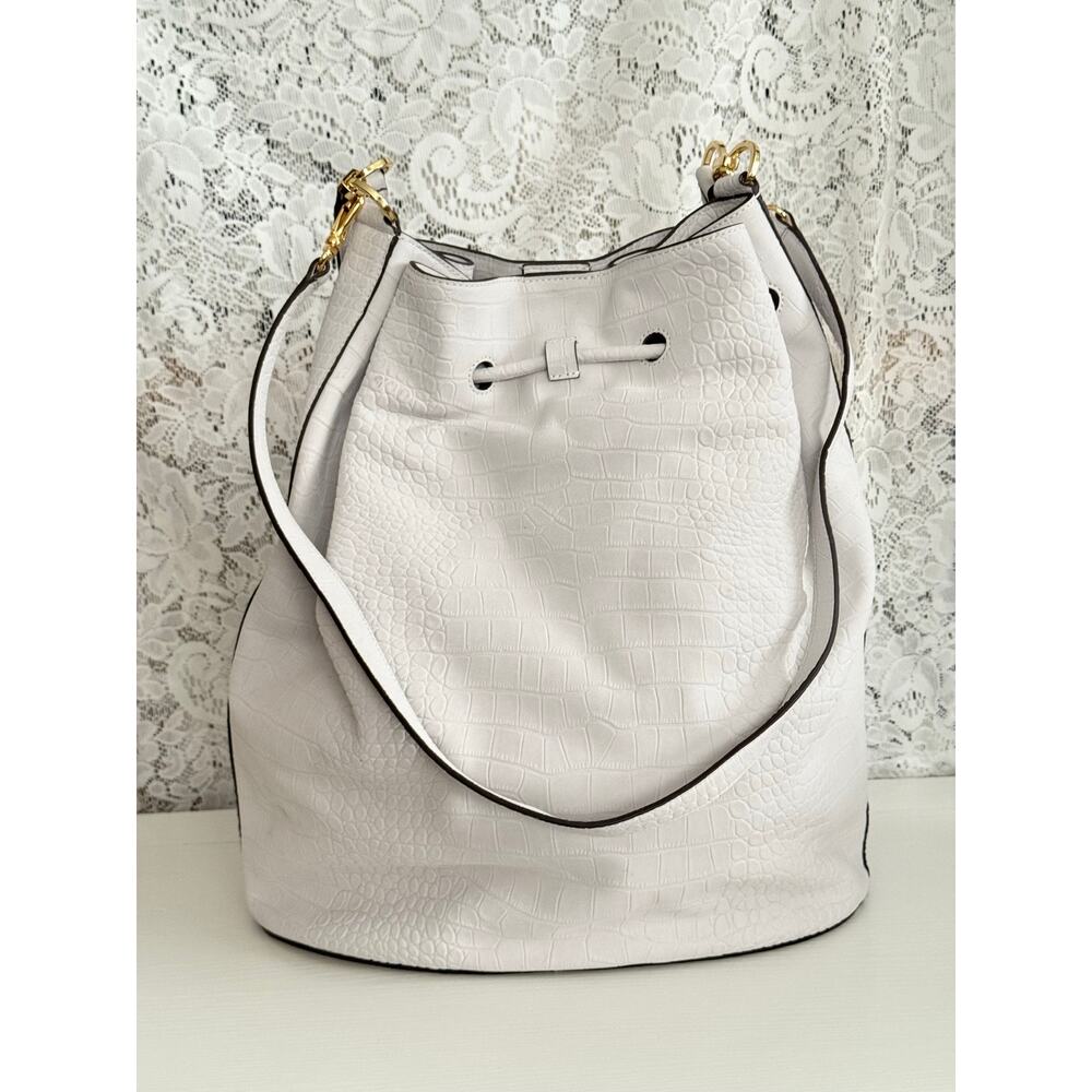 Lauren Ralph Lauren Andie Croc Embossed Drawstring Bucket Bag White Gray - Picture 5 of 12